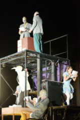 Alice on the Run  026 * 5616 x 3744 * (9.22MB)